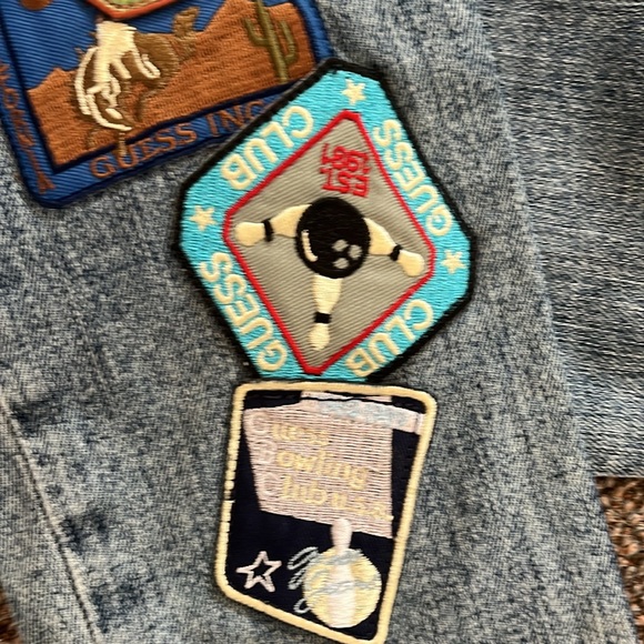 Guess 1981 Skinny Jean with patches - Picture 11 of 11